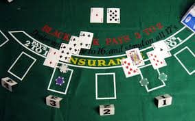 Meja BandarQ live di jp togel dengan dealer profesional
